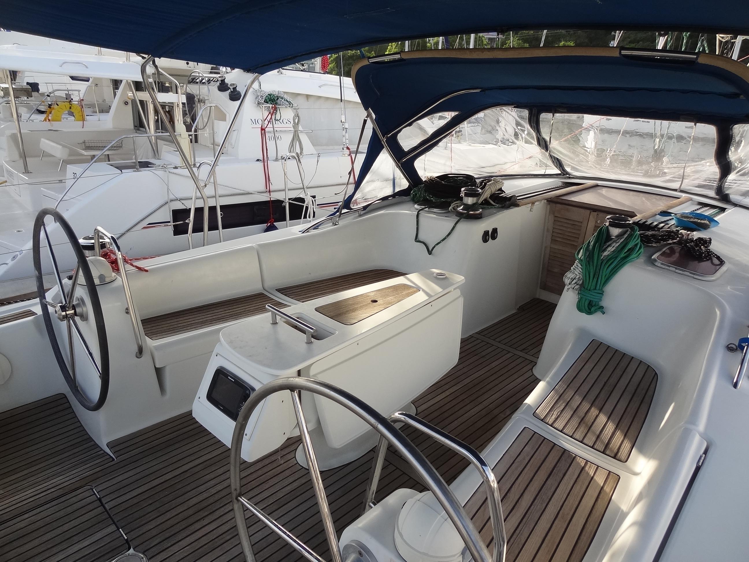 Beneteau Oceanis 54 for sale | Sunsail Yacht Brokerage