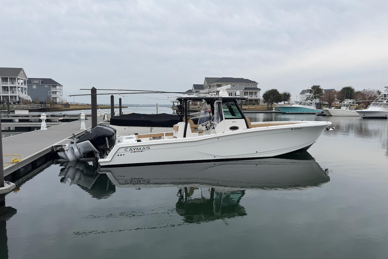 NC 10514 RC Knot 10 Yacht Sales NC 10514 RC Knot 10 Yacht Sales