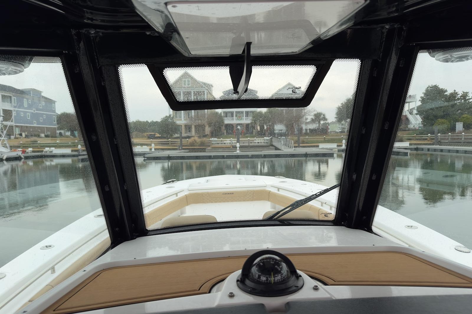 NC 10514 RC Knot 10 Yacht Sales NC 10514 RC Knot 10 Yacht Sales