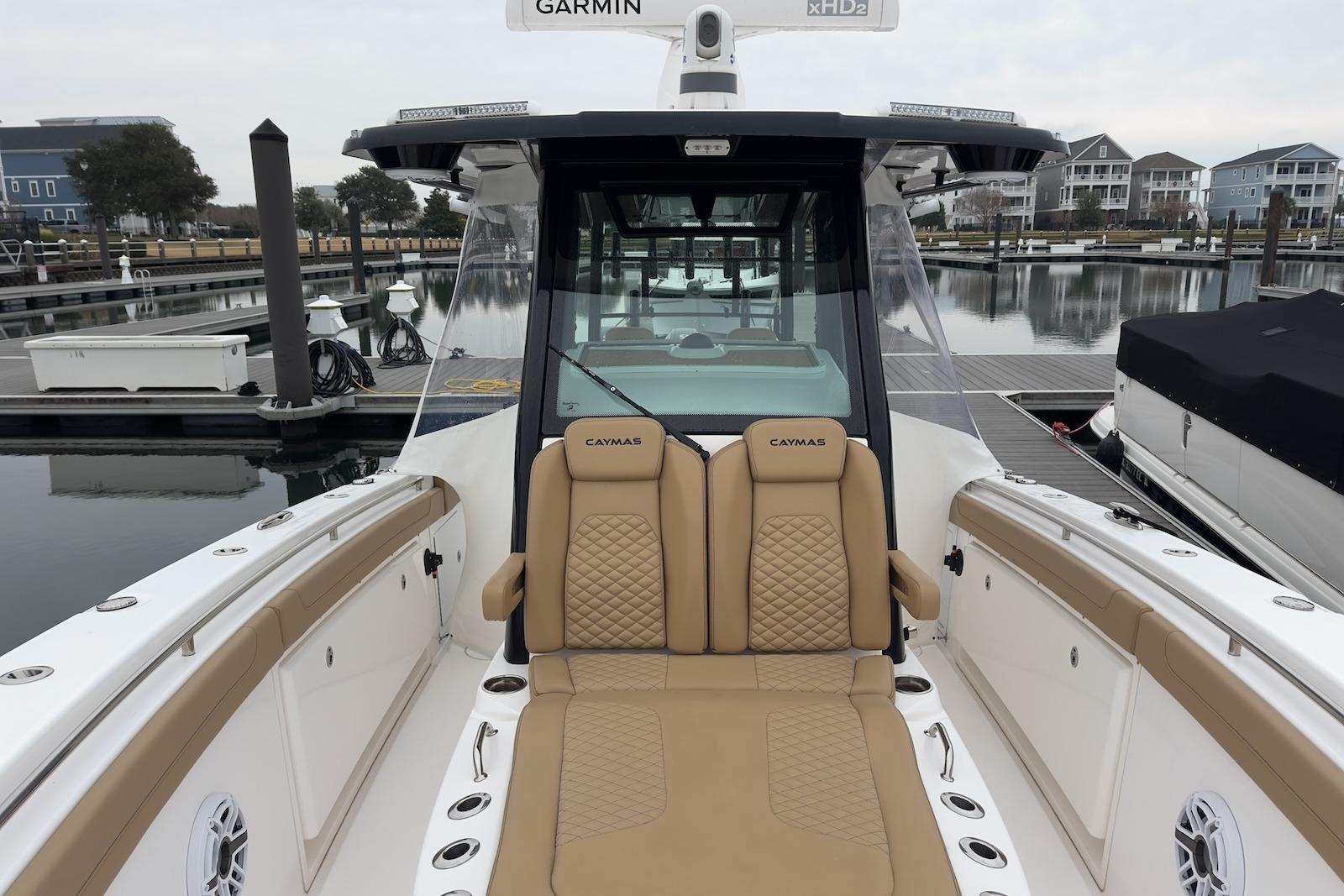 NC 10514 RC Knot 10 Yacht Sales NC 10514 RC Knot 10 Yacht Sales