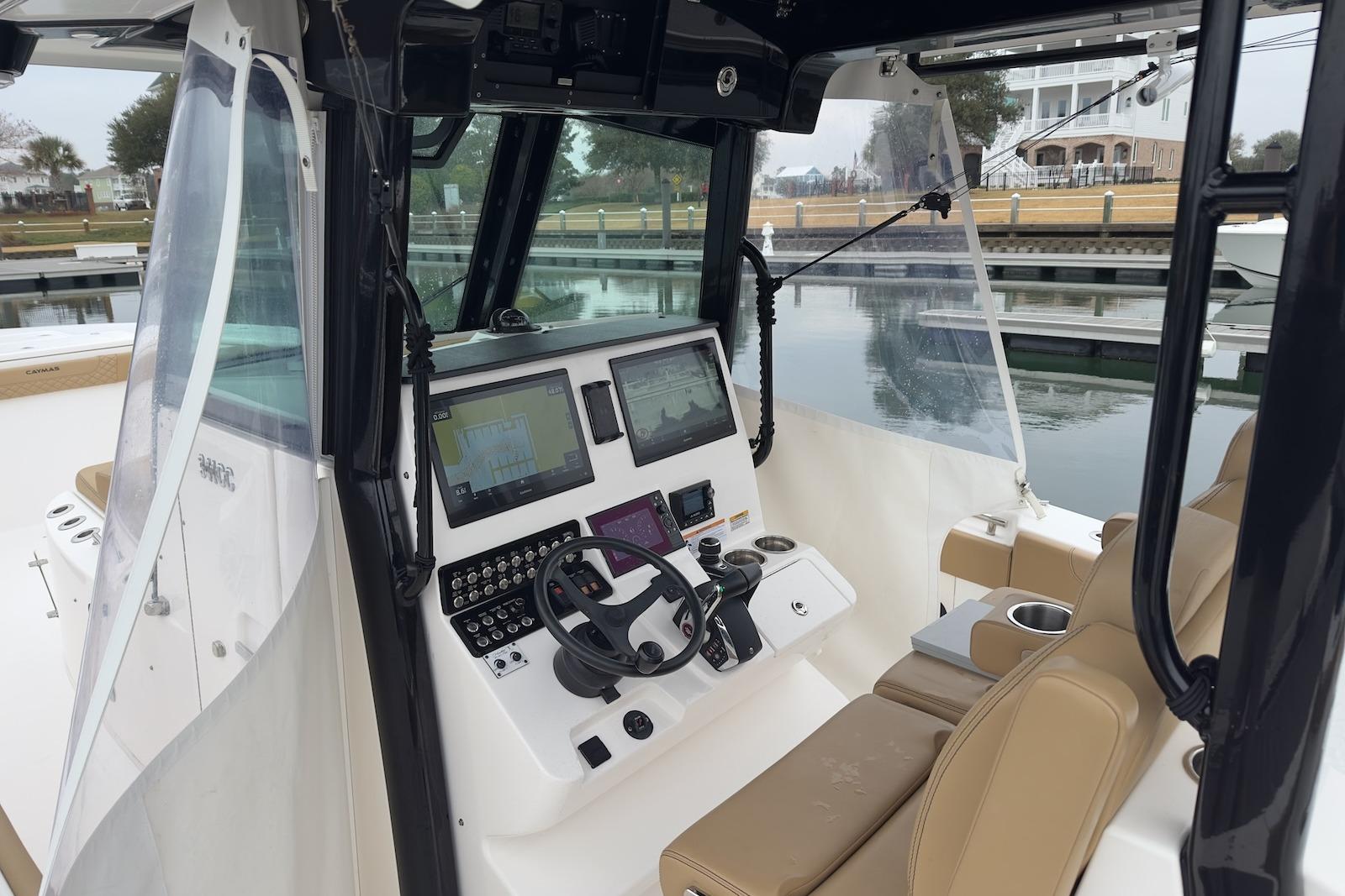 NC 10514 RC Knot 10 Yacht Sales NC 10514 RC Knot 10 Yacht Sales