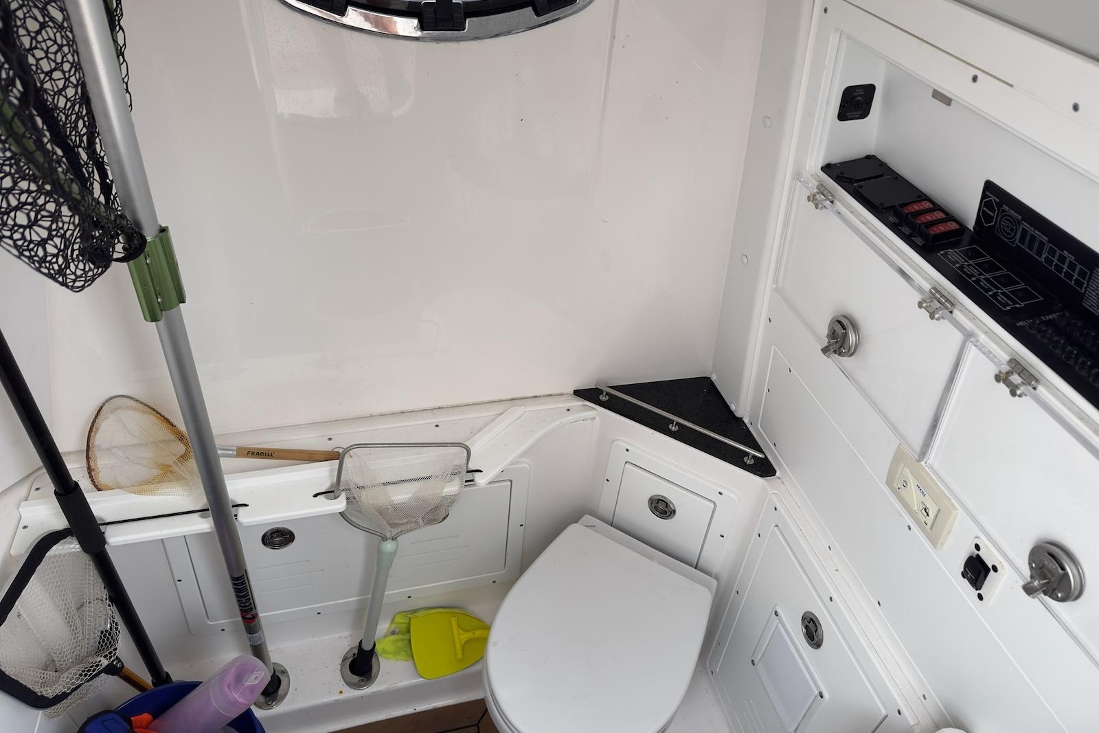 NC 10514 RC Knot 10 Yacht Sales NC 10514 RC Knot 10 Yacht Sales