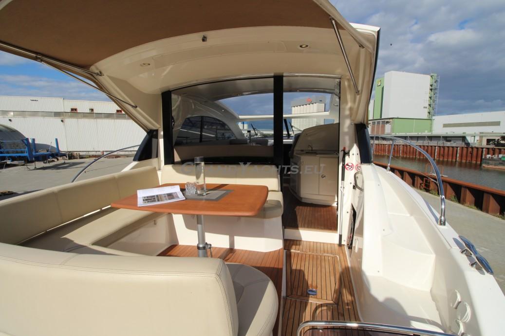 2009 Prestige 42S large 57