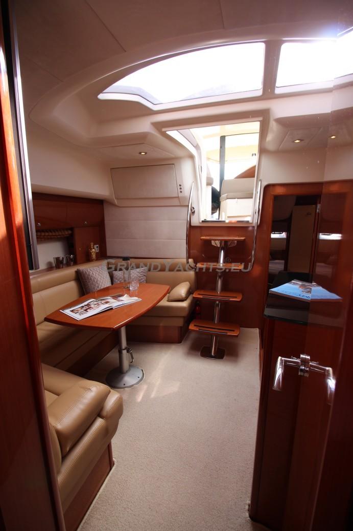 2009 Prestige 42S large 84