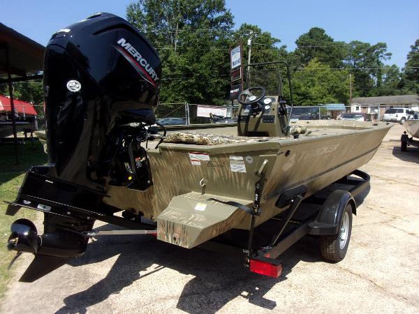 2022 Tracker Boats boat for sale, model of the boat is Grizzly 2072 CC & Image # 8 of 16
