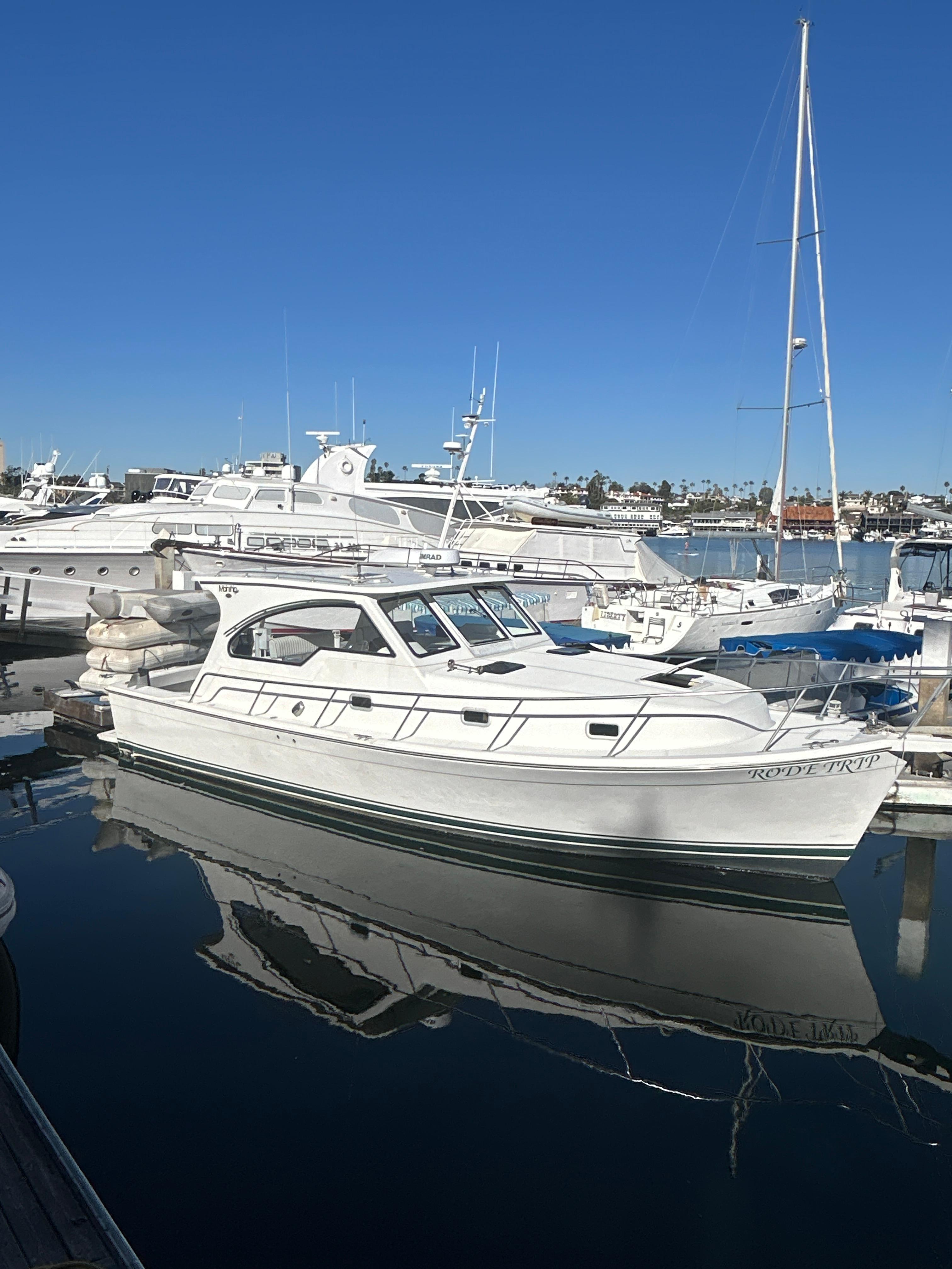 2000-mainship-pilot-34-power-9653207-20250115145113957-1_XLARGE