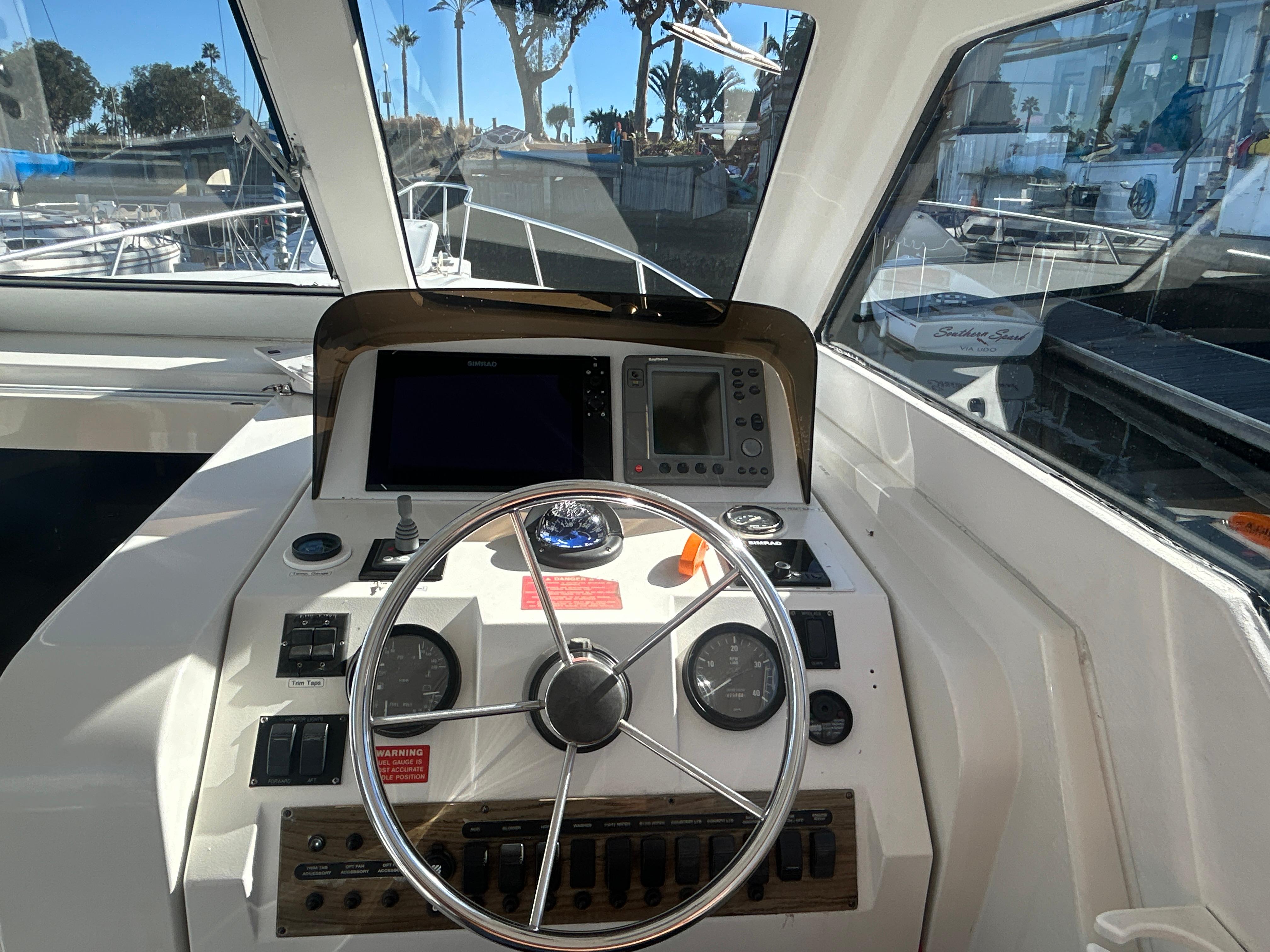 2000-mainship-pilot-34-power-9653207-20250115145121105-1_XLARGE