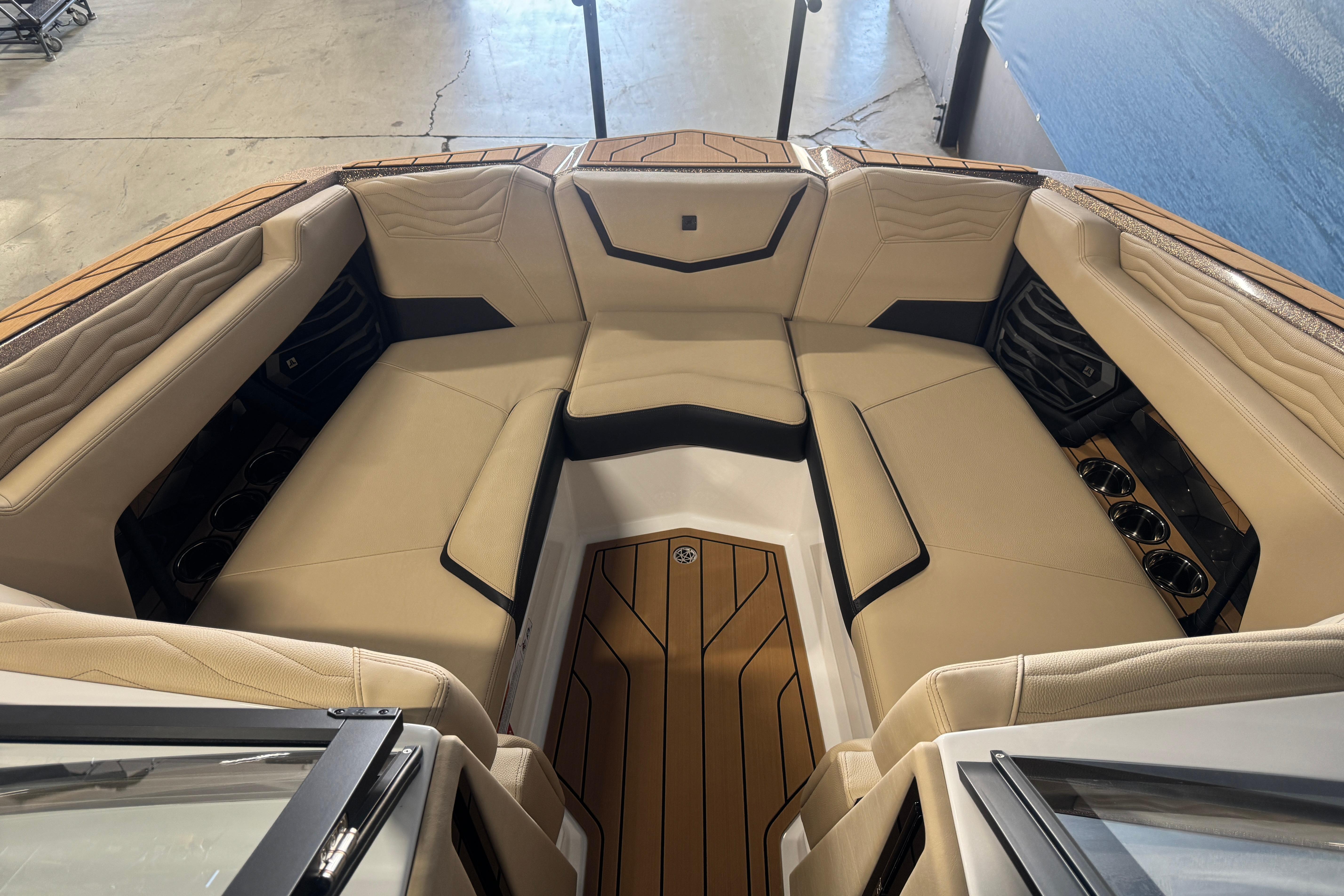 2026 Nautique Super Air Nautique G23 #N4312K inventory image at Sun Country Marine Group, Irvine