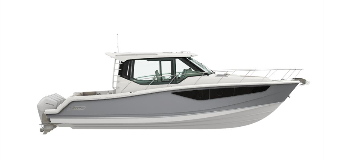 2024 Boston Whaler 405 Conquest #BW0672K primary image