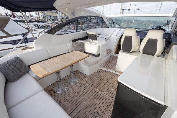 Princess Motor Yacht Sales - Used Princess V39