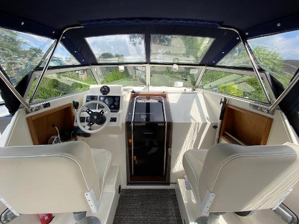 1992 Sheerline 740 Aft cockpit