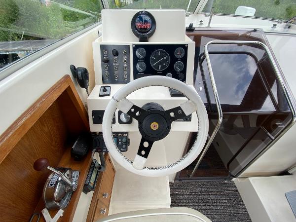 1992 Sheerline 740 Aft cockpit