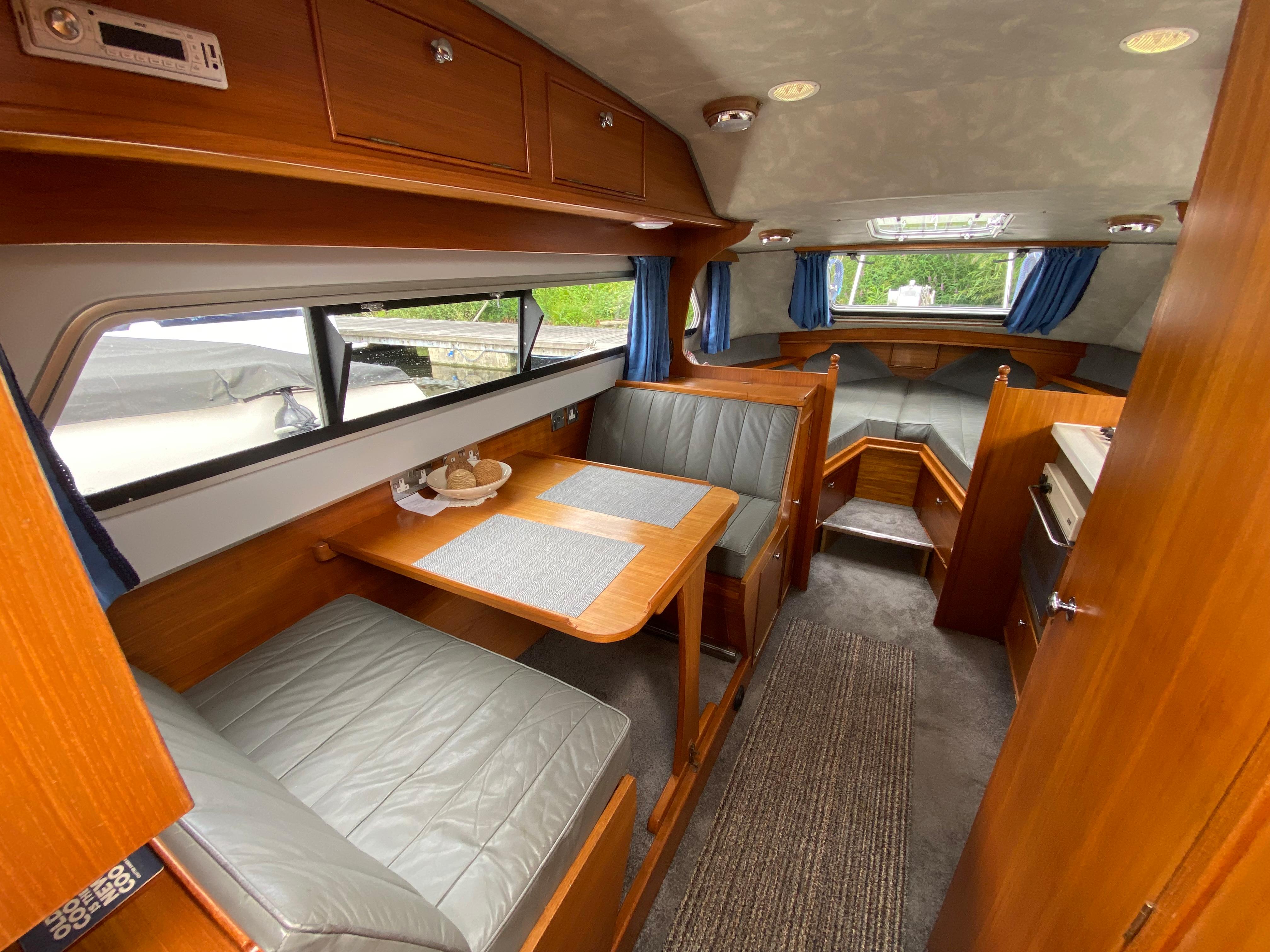 1992 Sheerline 740 Aft cockpit