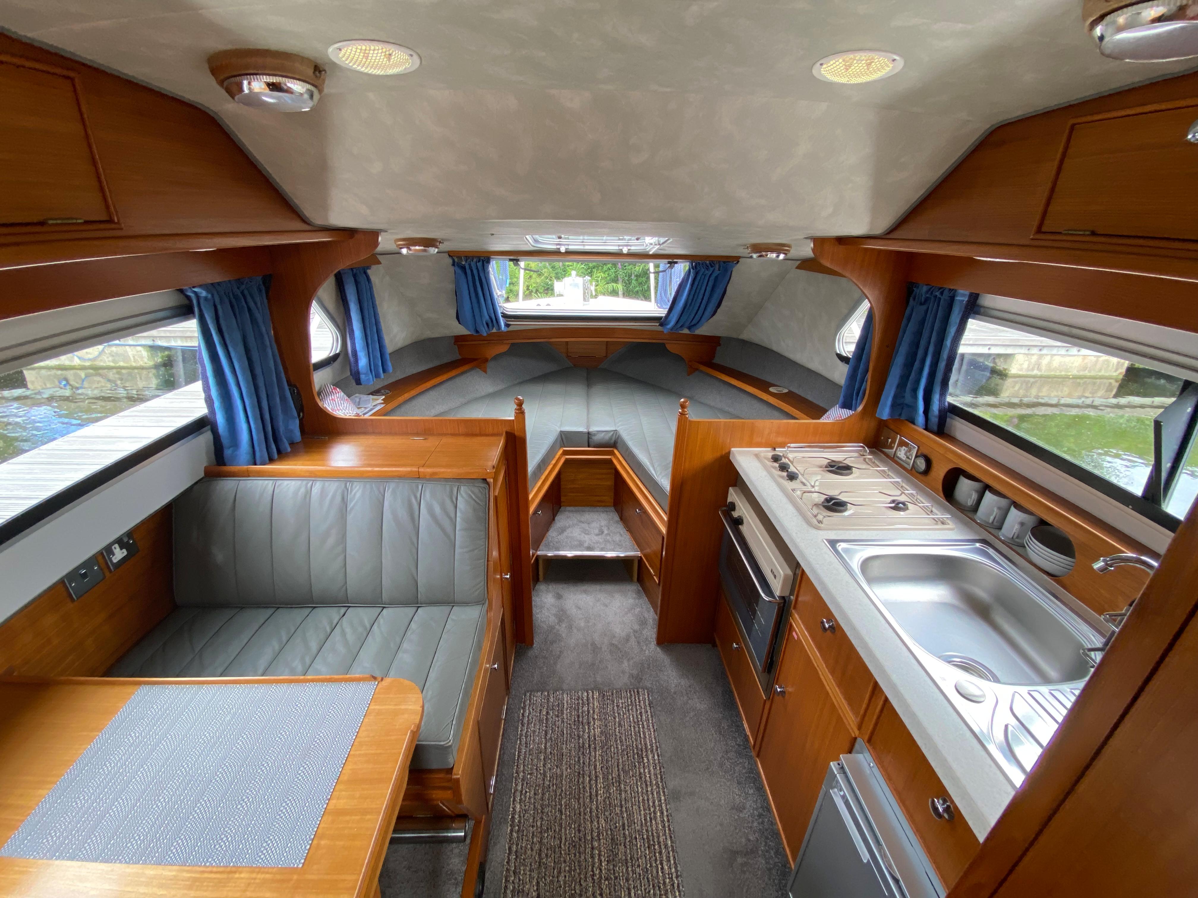 1992 Sheerline 740 Aft cockpit