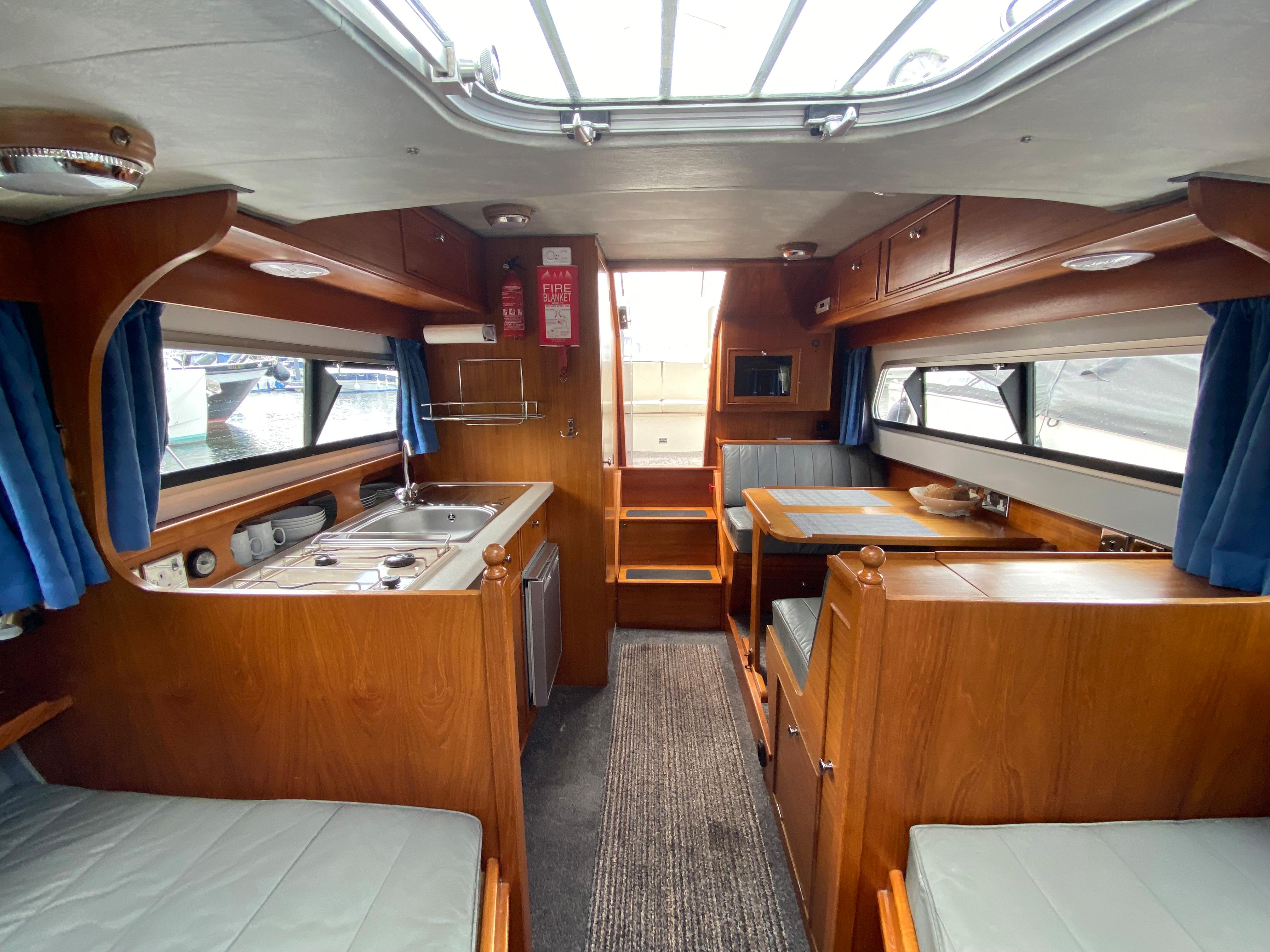 1992 Sheerline 740 Aft cockpit