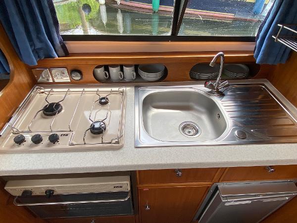 1992 Sheerline 740 Aft cockpit