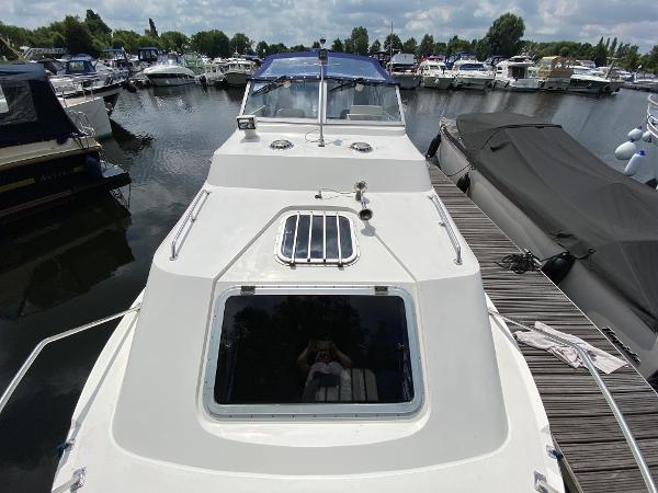 1992 Sheerline 740 Aft cockpit