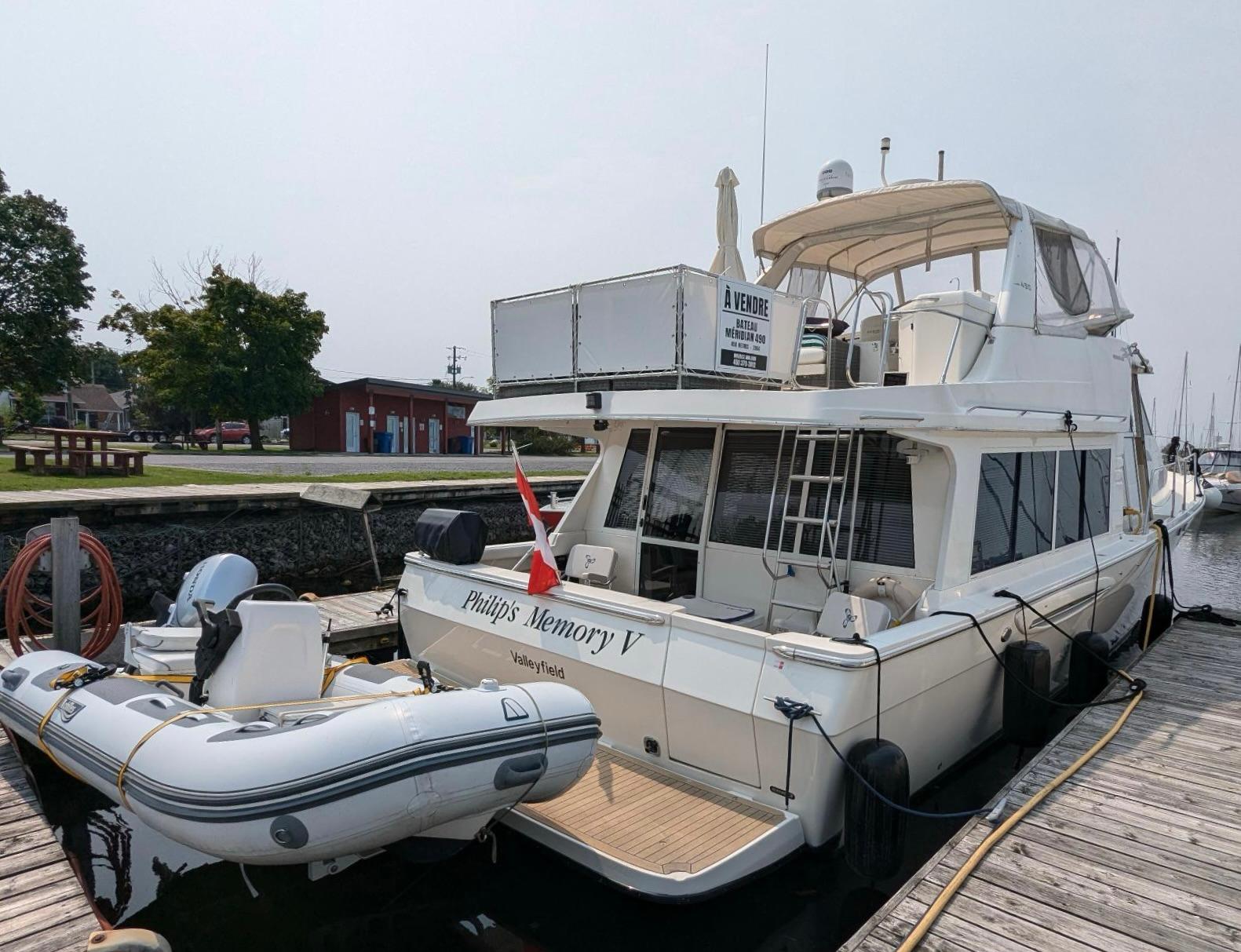 2004-meridian-490-pilothouse-power-9513280-20240820115513687-1_XLARGE