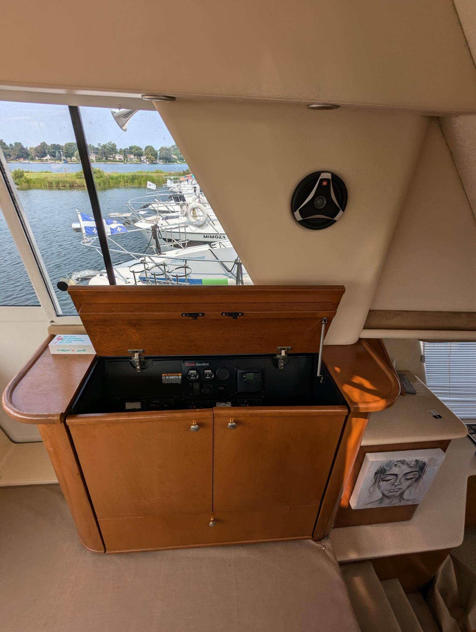 2004-meridian-490-pilothouse-power-9513280-20240820115518387-1_XLARGE