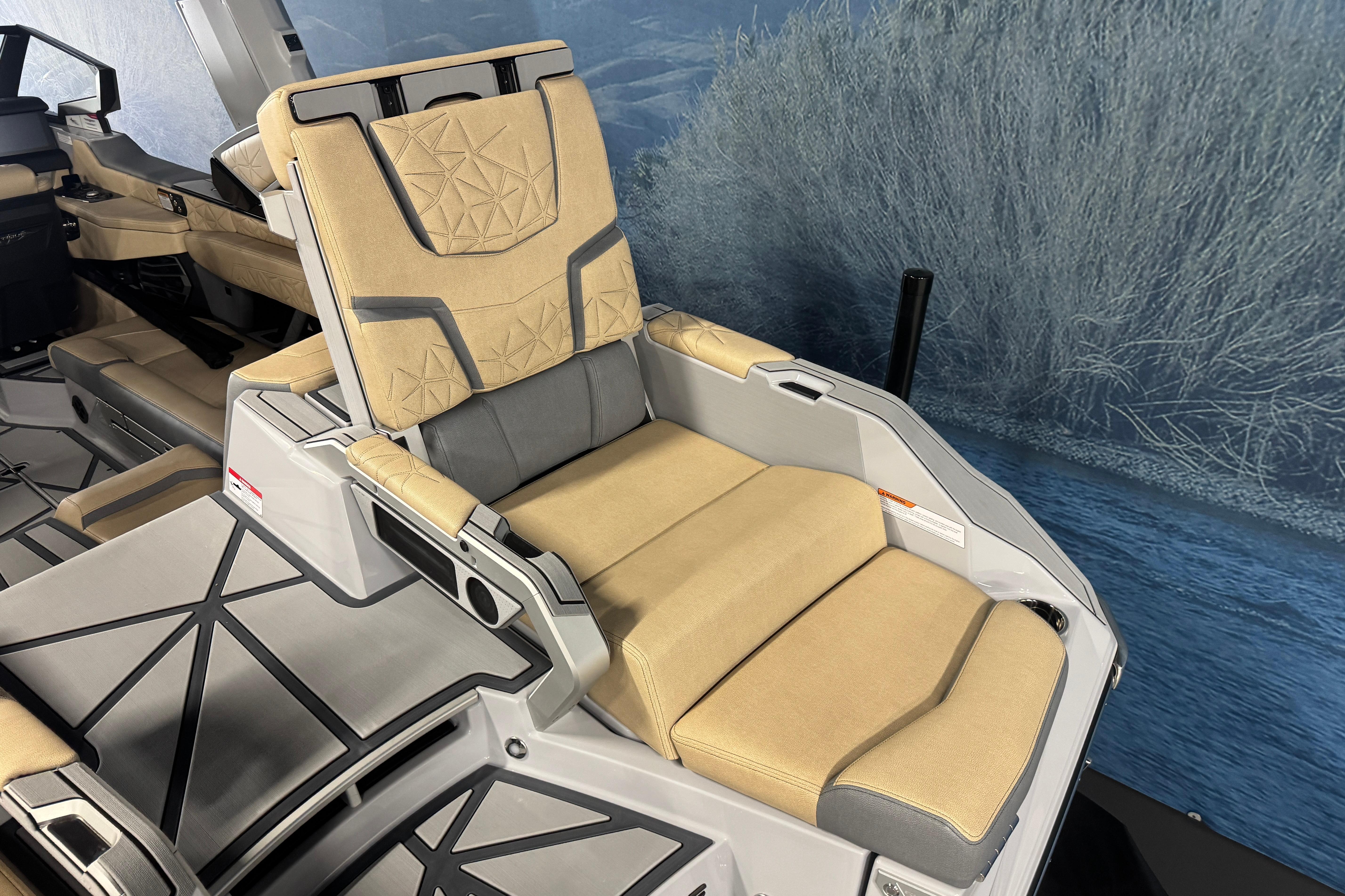 2026 Nautique Super Air Nautique G23 Paragon #N070A inventory image at Sun Country Marine Group, Irvine