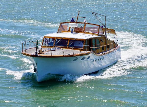 1954 Stephens Brothers Raised Deck Triple Cabin