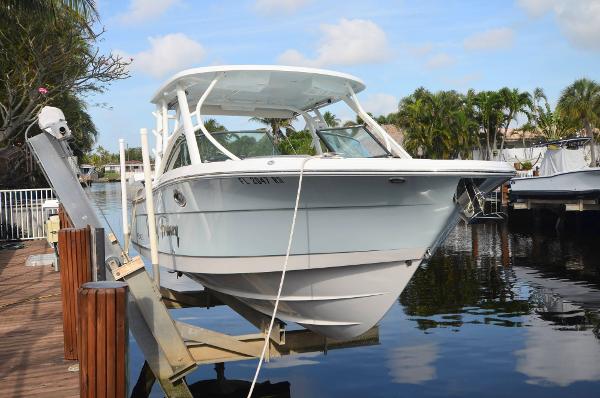 31' Robalo, Listing Number 100914213, - Photo No. 1
