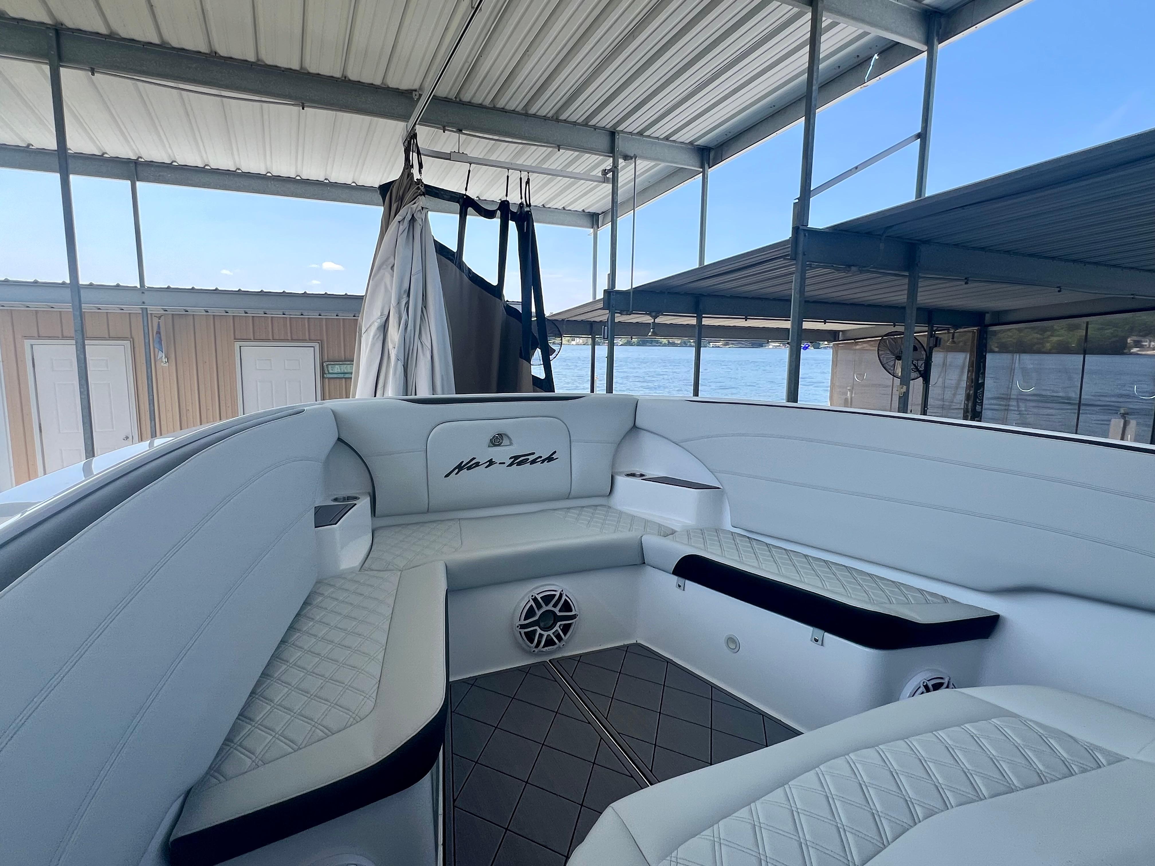 Nor-Tech-340 Sport Center Console 2023 -MO-US-9747759 | Thumbnail
