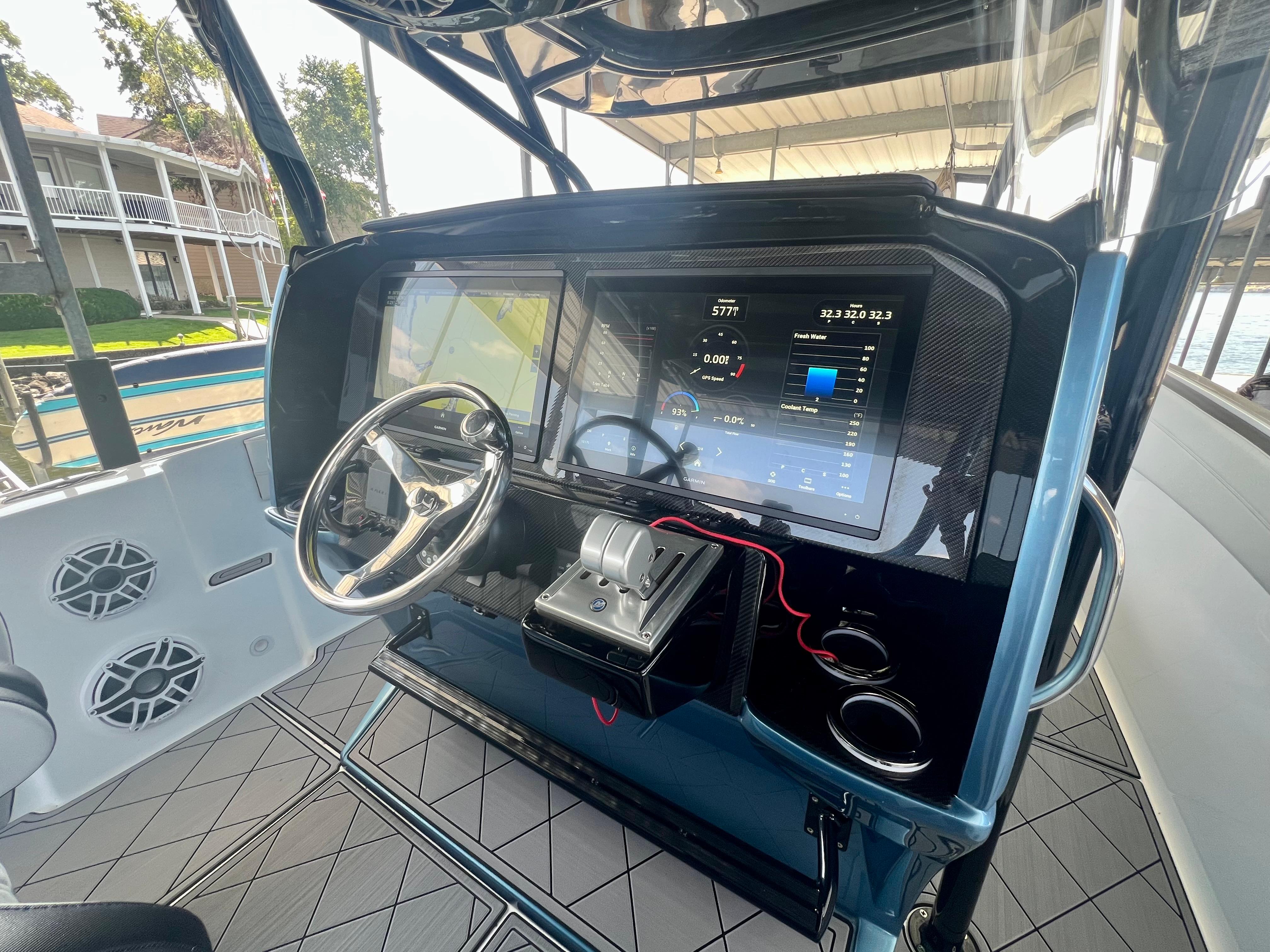 Nor-Tech-340 Sport Center Console 2023 -MO-US-9747759 | Thumbnail