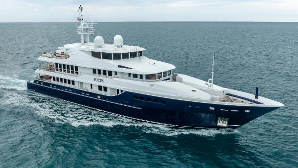Photo of 2002 North American 153'
