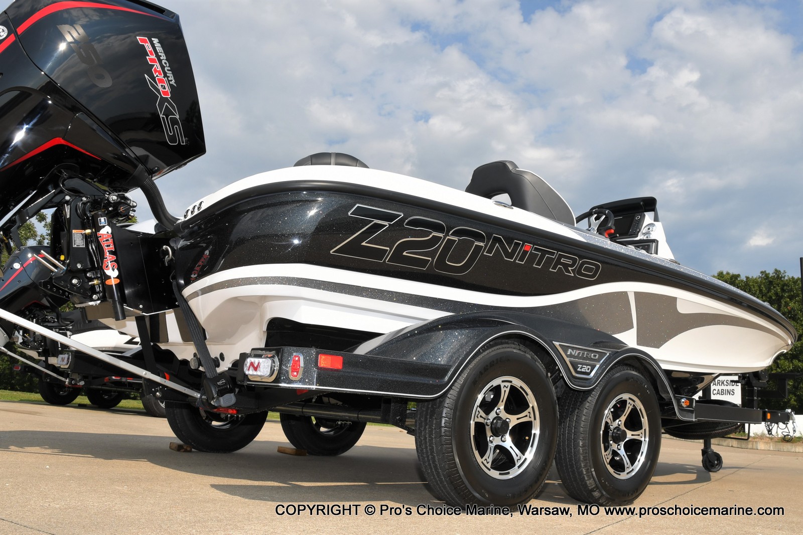 2022 Nitro boat for sale, model of the boat is Z20 DUAL CONSOLE w/Humminbirds & Image # 38 of 50