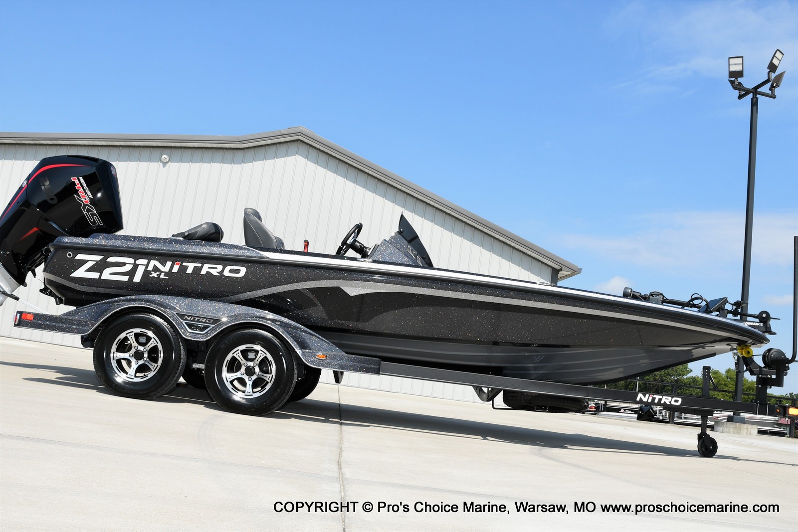 2022 Nitro boat for sale, model of the boat is Z21 XL Pro Pack DUAL CONSOLE & Image # 4 of 50