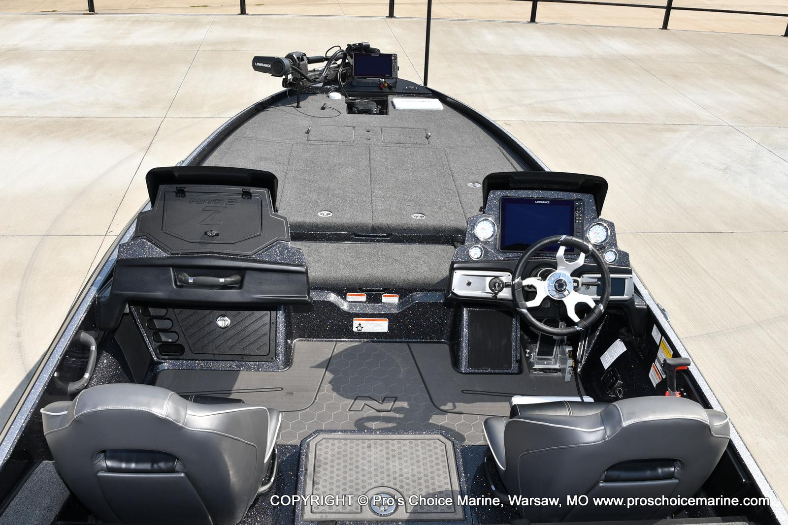 2022 Nitro boat for sale, model of the boat is Z21 XL Pro Pack DUAL CONSOLE & Image # 19 of 50