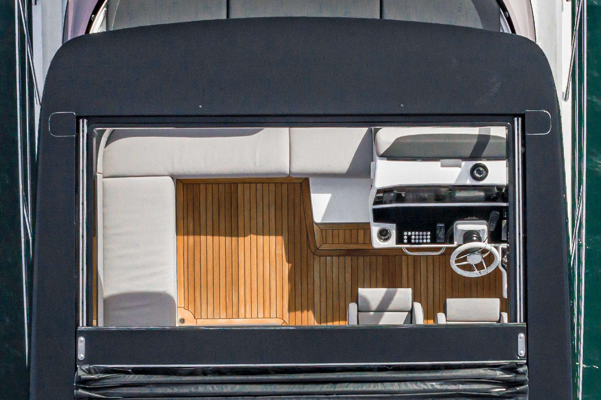 2022 Sunseeker Manhattan 55 #SS346 inventory image at Sun Country Marine Group, Newport Marina 2022 Sunseeker Manhattan 55 #SS346 inventory image at Sun Country Marine Group, Newport Marina