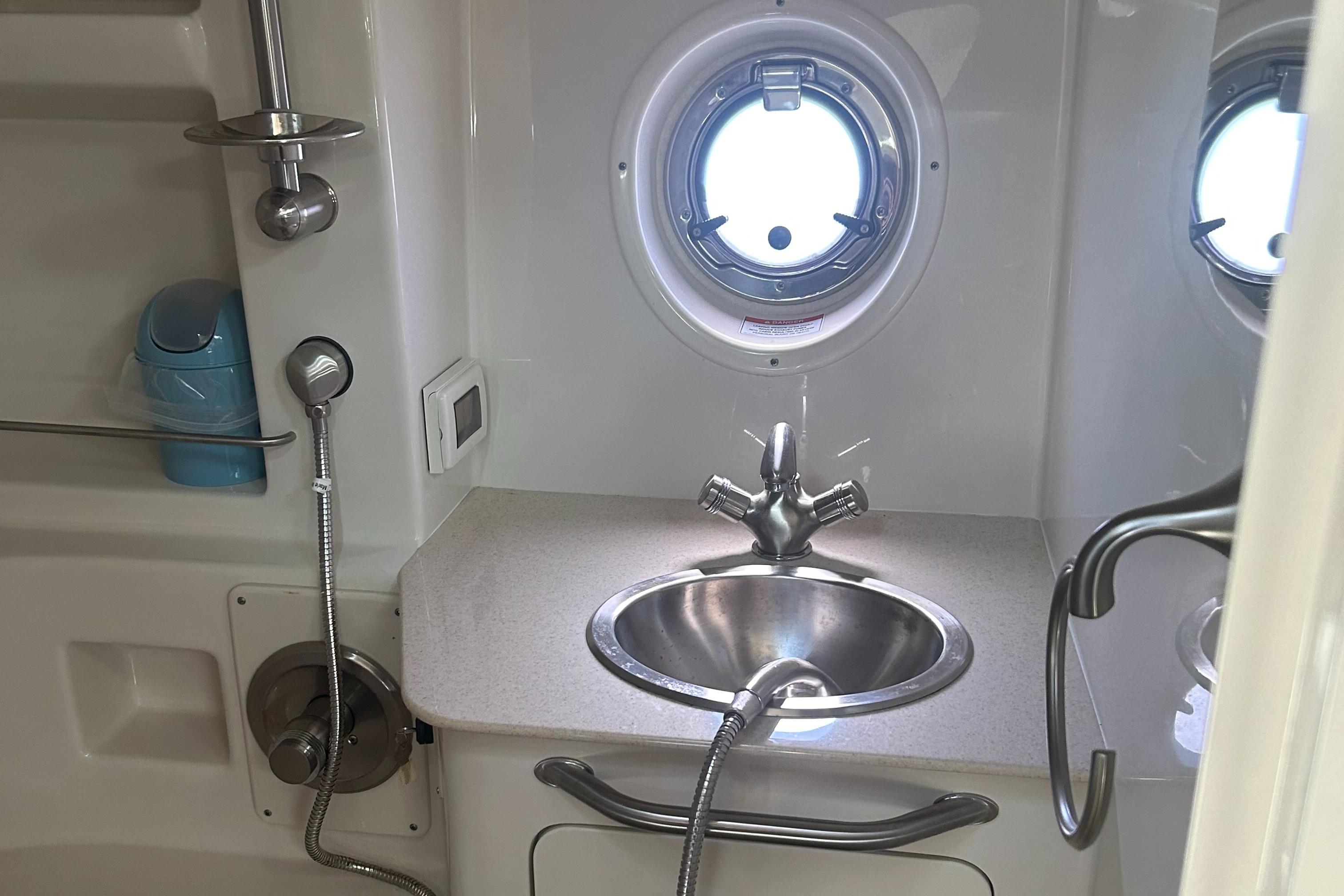 2012-sea-ray-350-sundancer-power-9283296-20241216103119561-1_XLARGE
