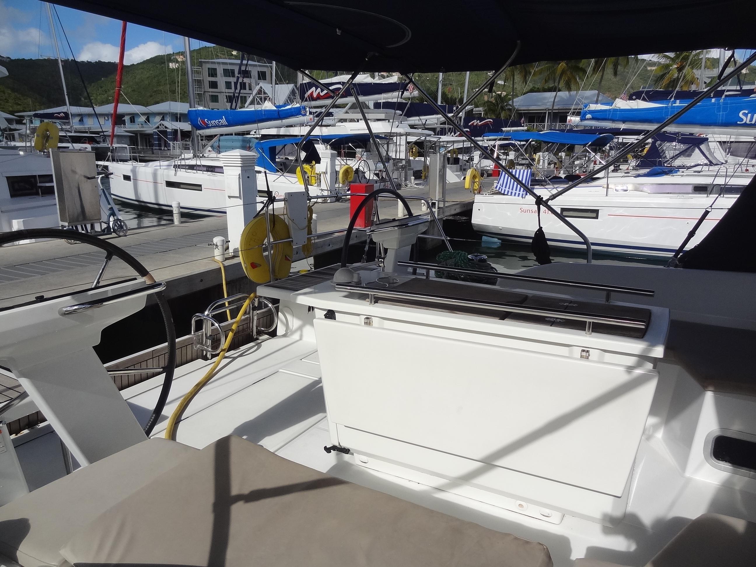 Yacht Photos Pics