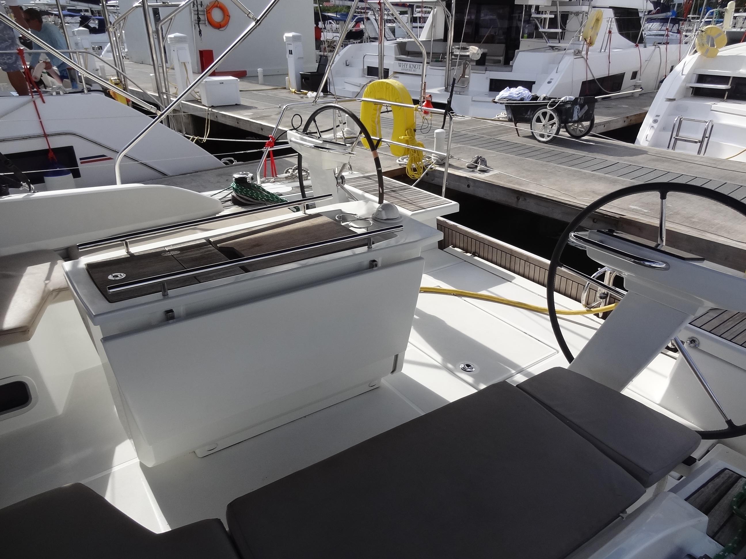 Yacht Photos Pics