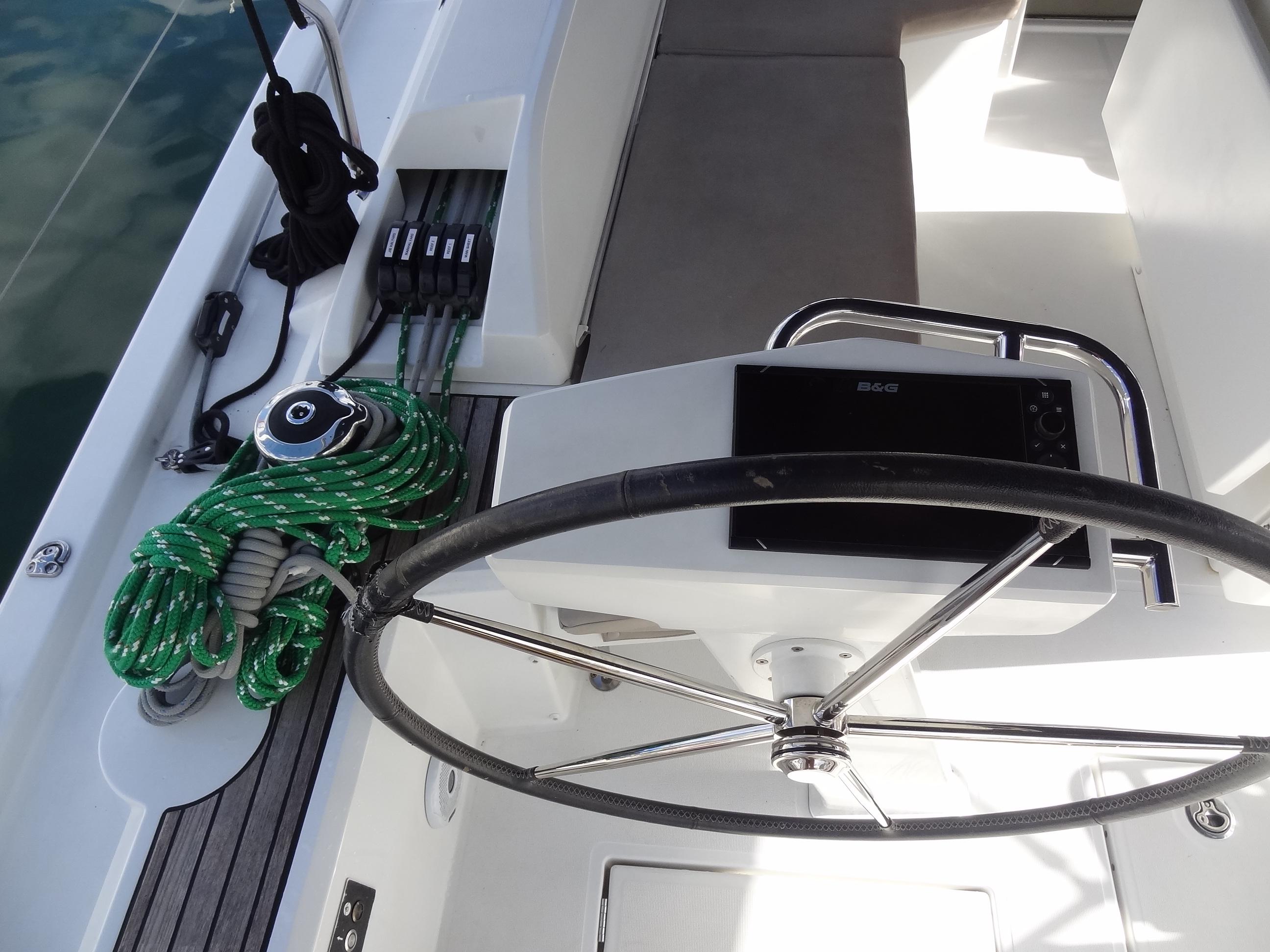Yacht Photos Pics