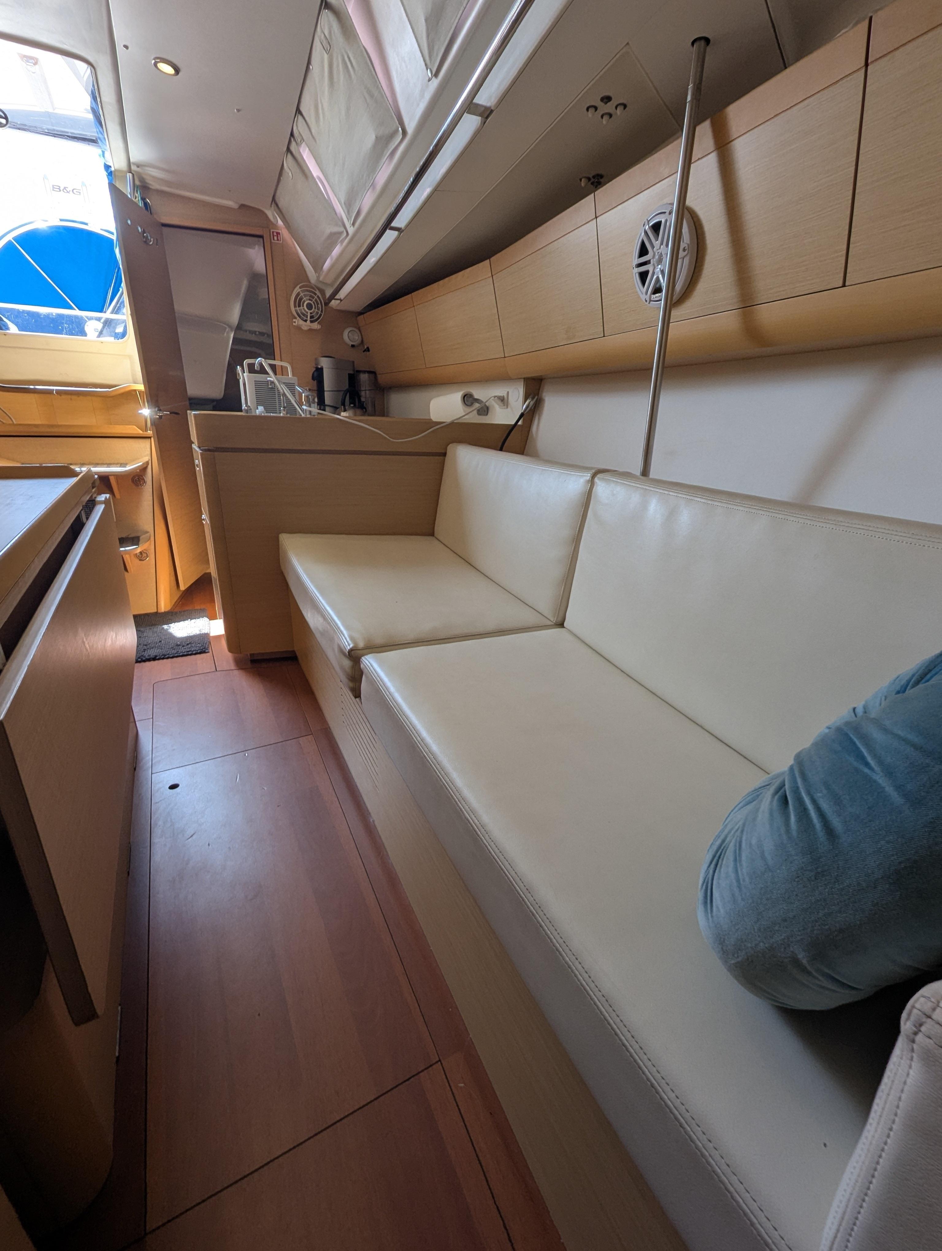 Yacht Photos Pics