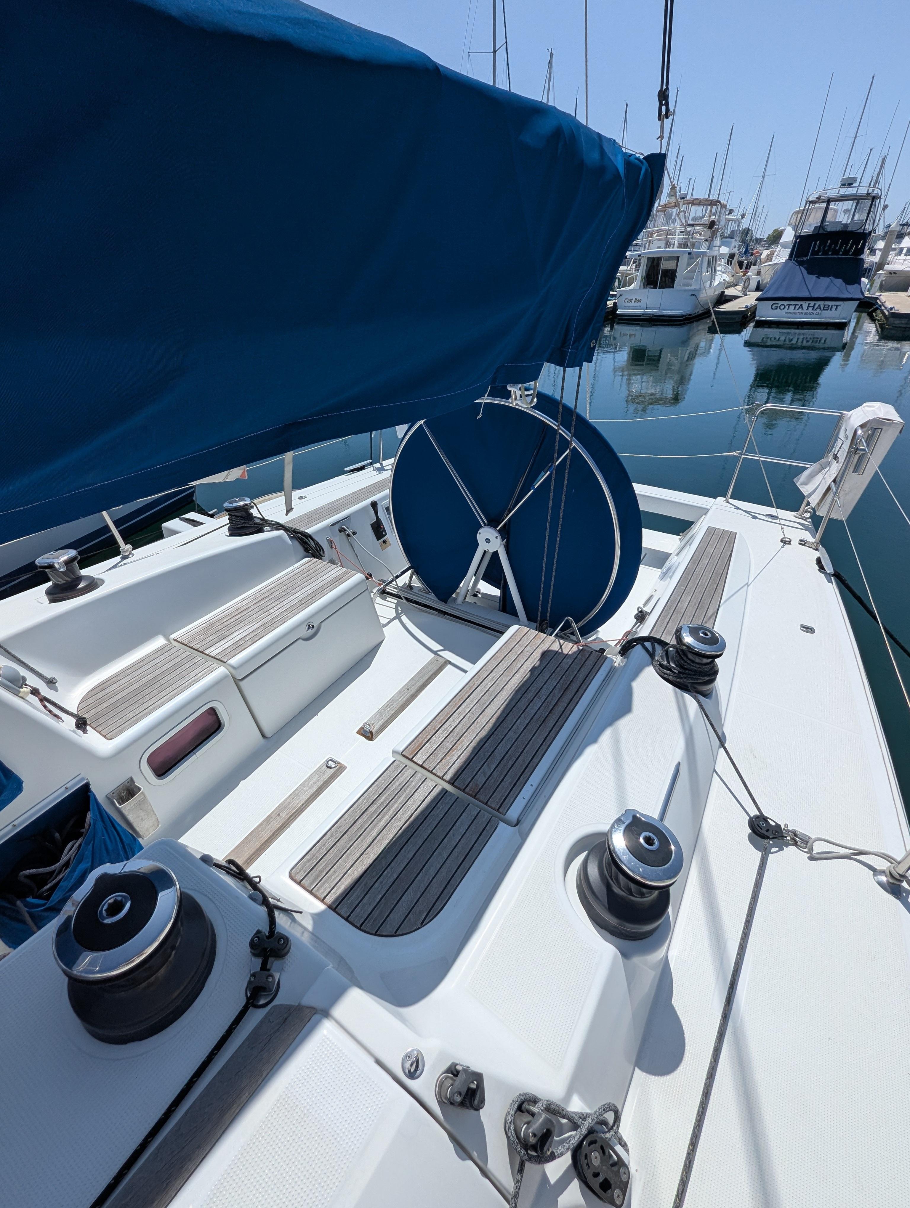 Yacht Photos Pics