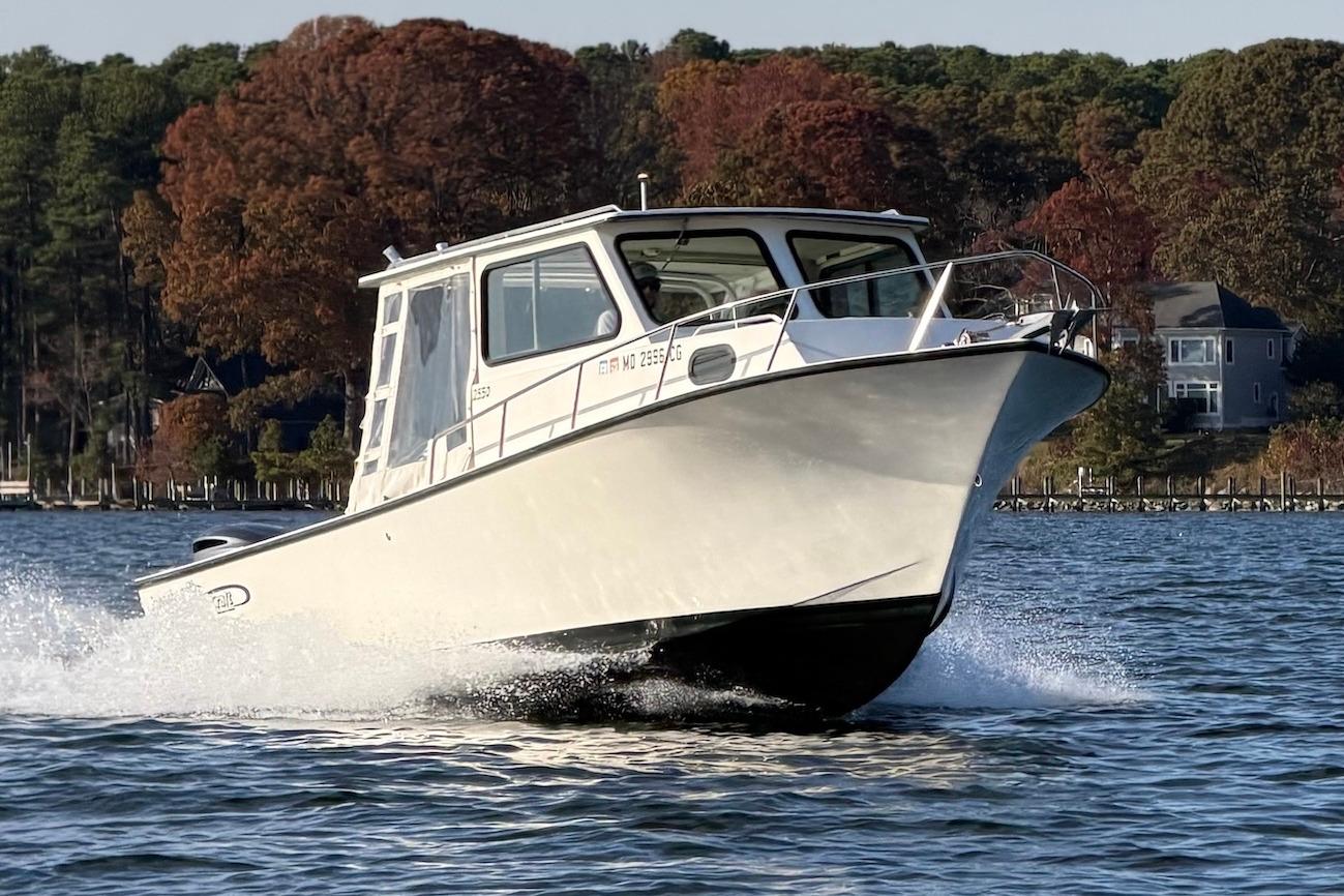 Knot 10 Yacht Sales Knot 10 Yacht Sales