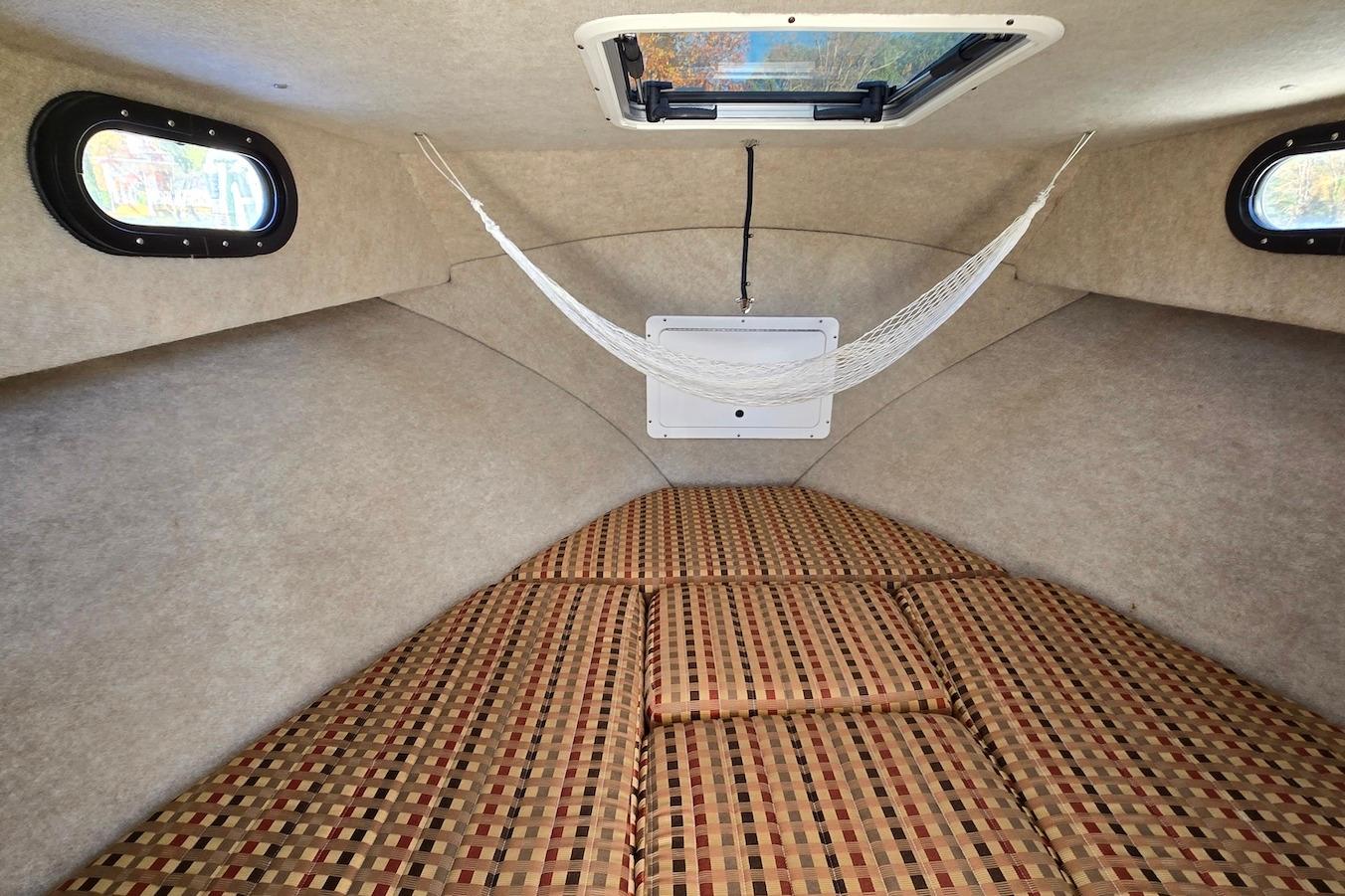 Knot 10 Yacht Sales Knot 10 Yacht Sales