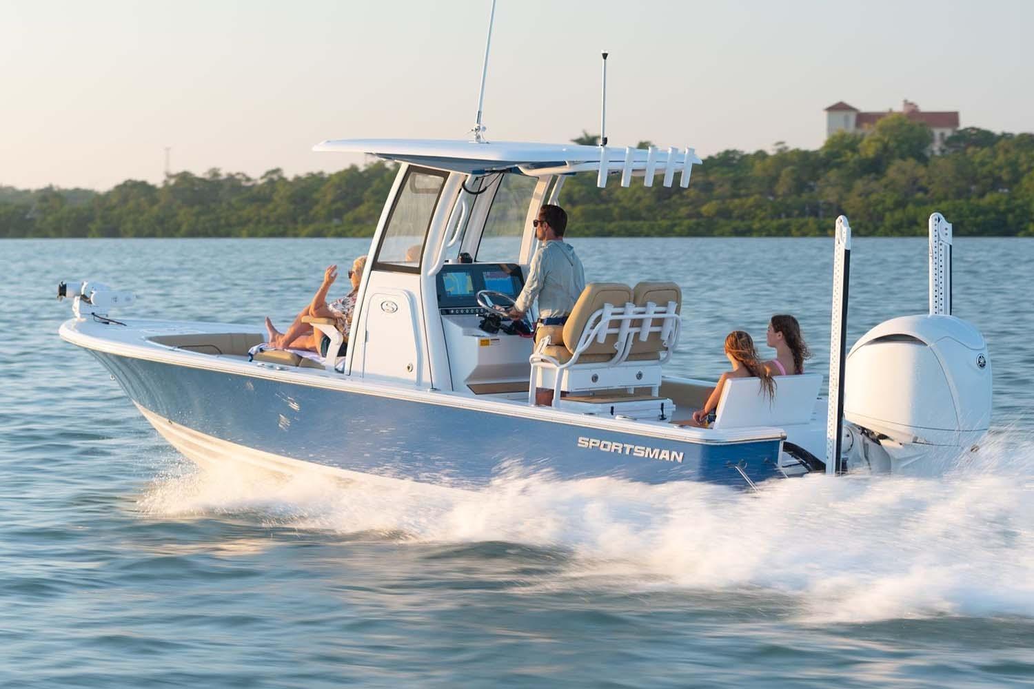 2026 Sportsman Masters 247OE Bay Boat