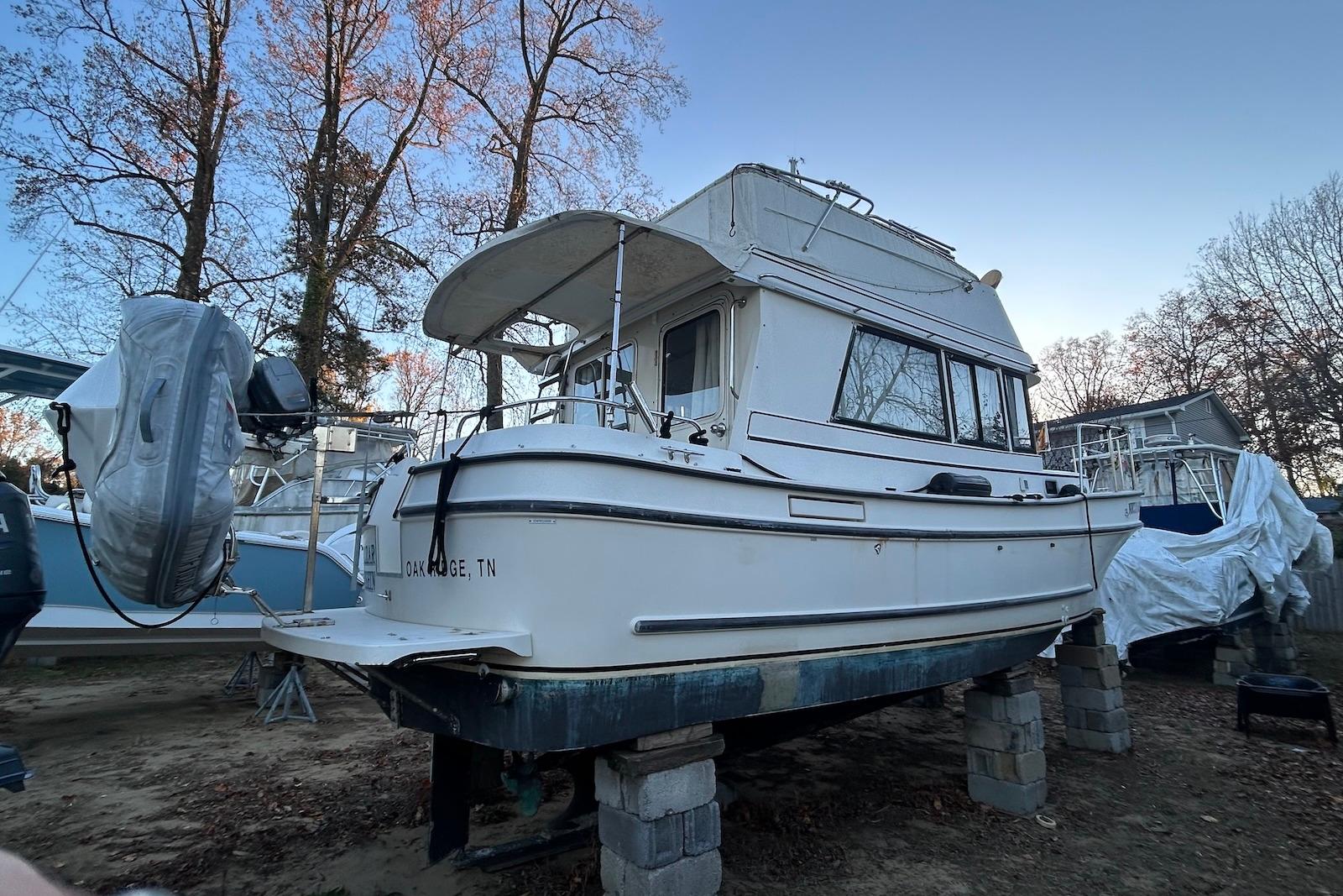 Knot 10 Yacht Sales Knot 10 Yacht Sales