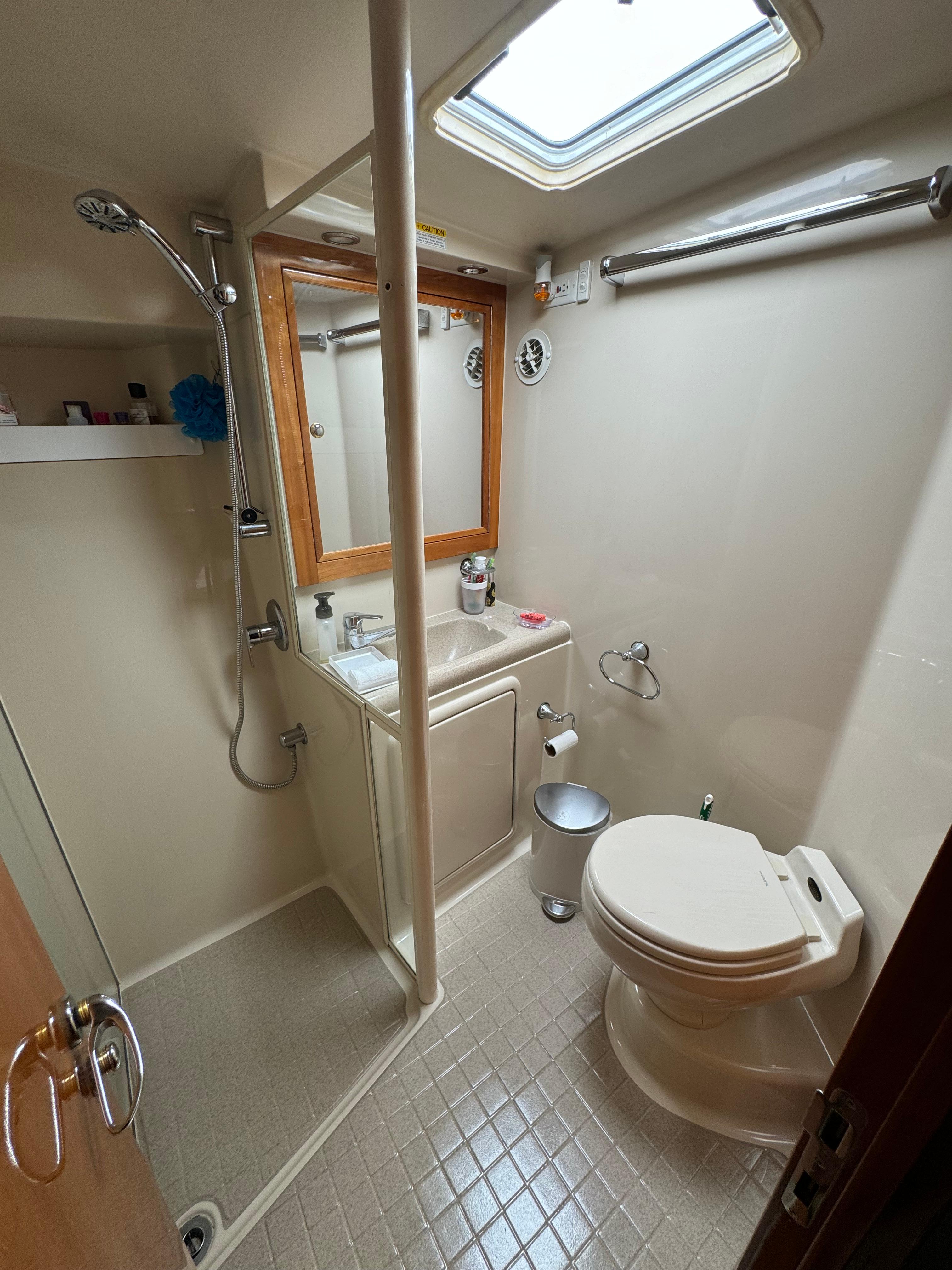 Riviera-48 2003 -FL-US-9053301 | Thumbnail