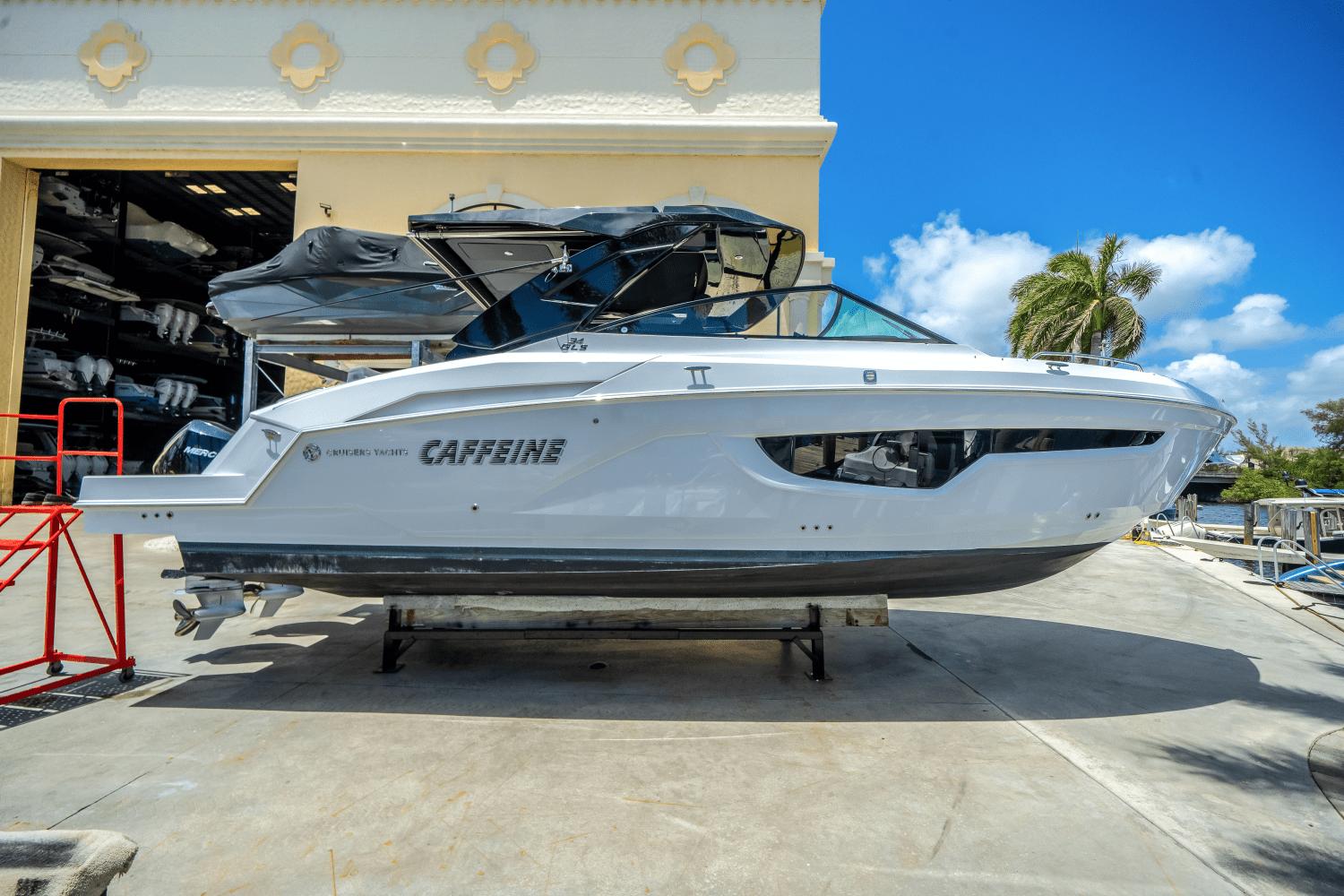2023-cruisers-yachts-34-gls-outboard-power-9573301-977848506-0-060520250852-1