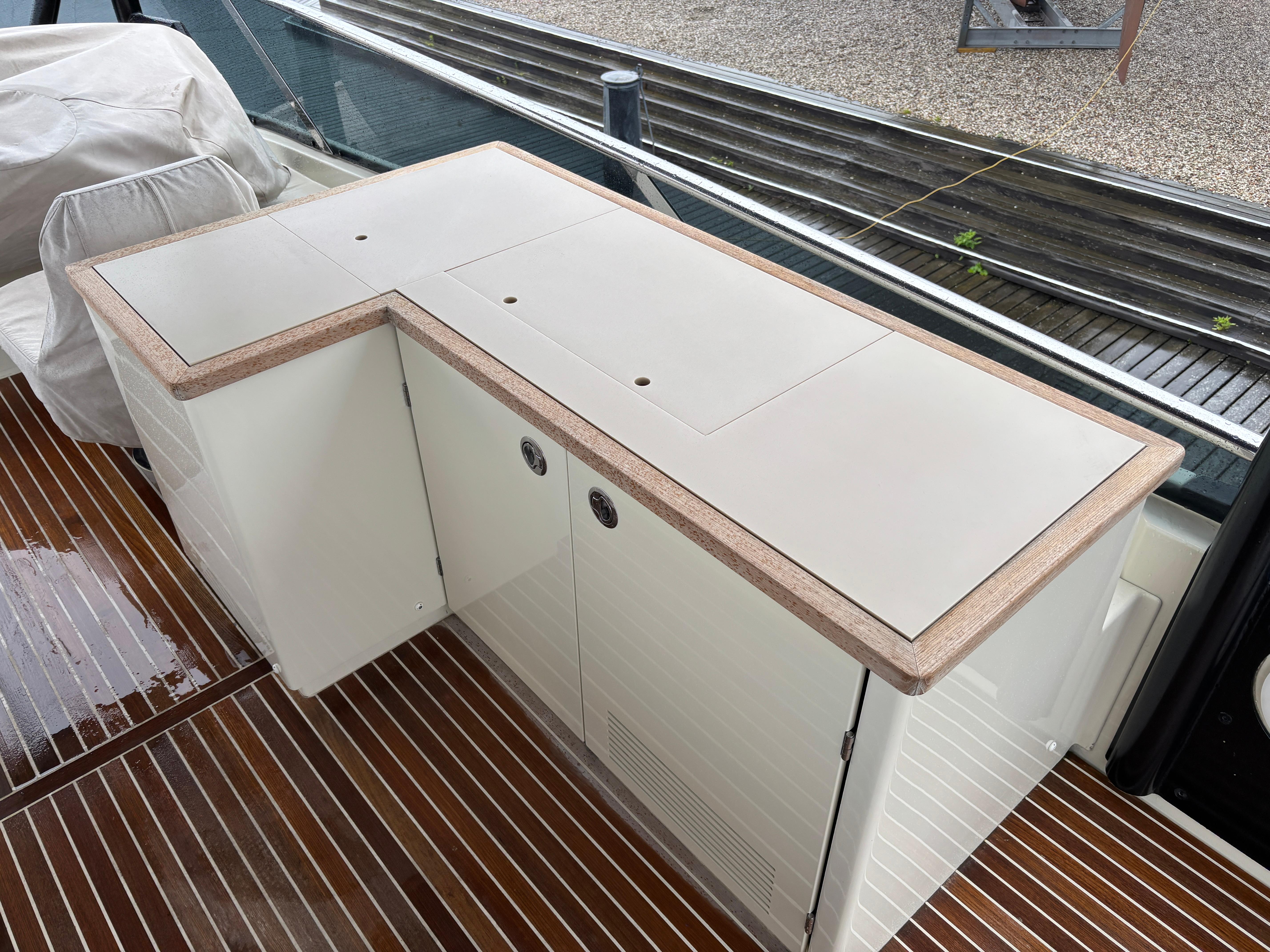 Yacht Photos Pics