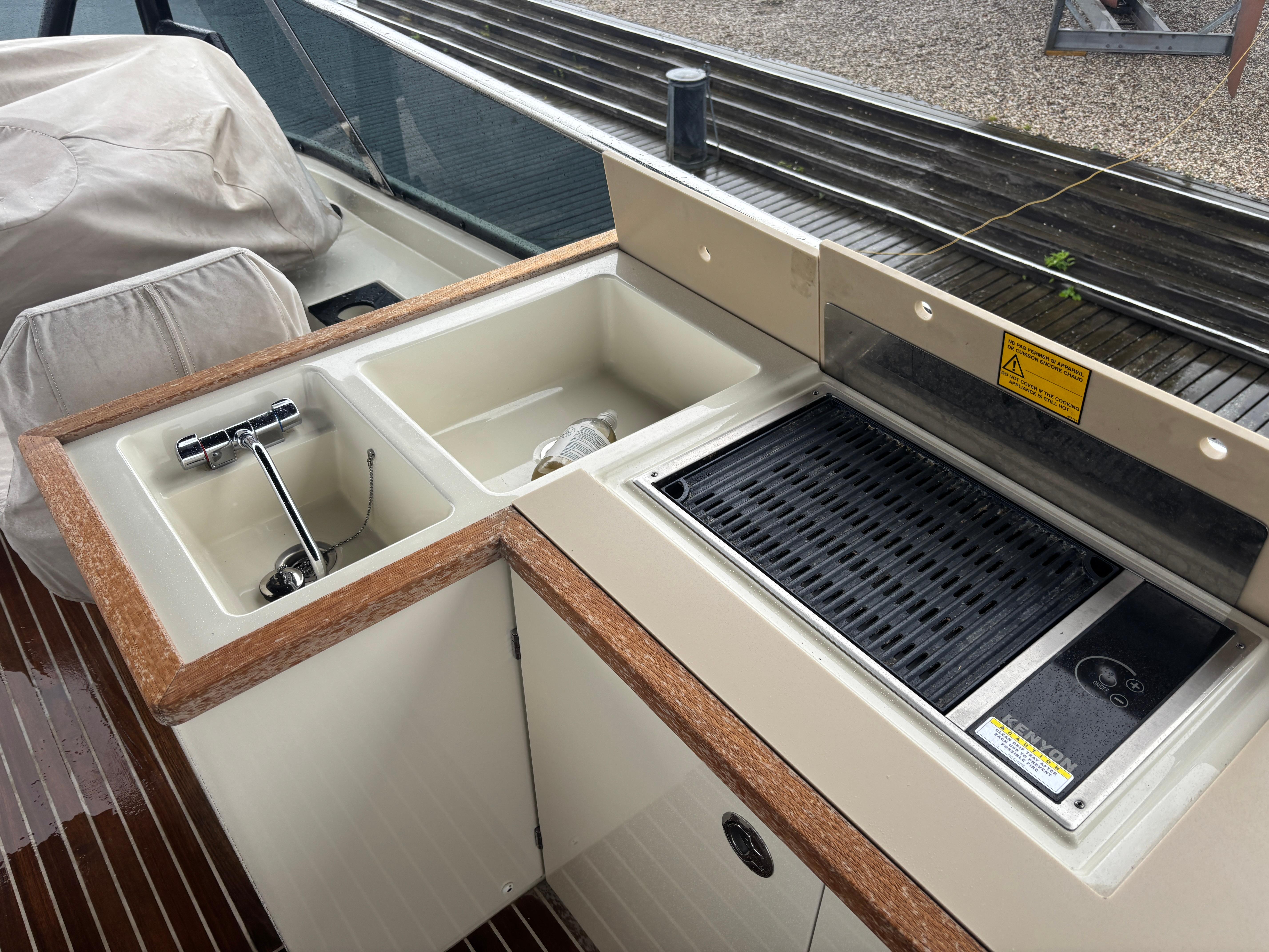 Yacht Photos Pics