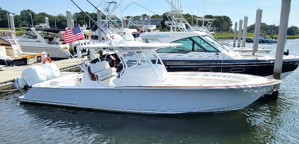 2022 Valhalla Boatworks V-33