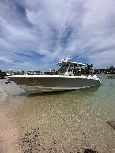 33' Boston Whaler, Listing Number 100901239, - Photo No. 7