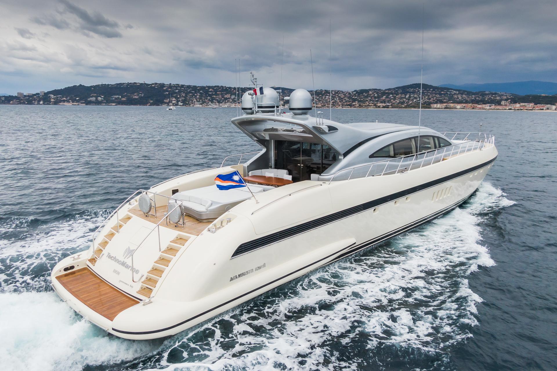 TECHNOMARINE Mangusta 108 2007 for sale in Golfe Juan 06